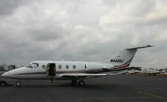 Hawker 400XP