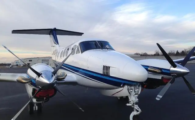 King Air 90F