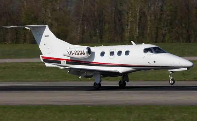 Phenom 100