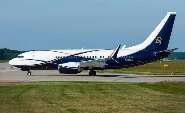 BBJ B737-800