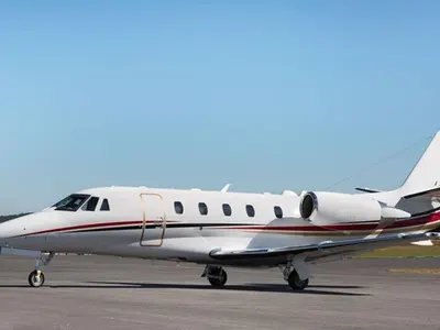 N227MC — photo