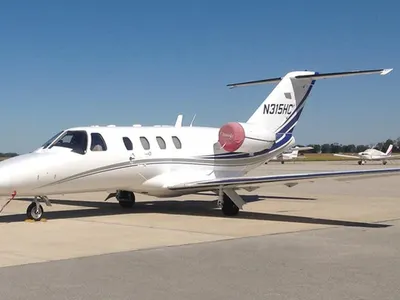 N315HC — photo