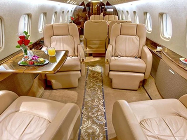 N325SH — photo