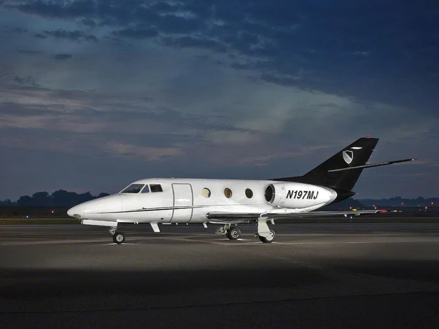 N197MJ — photo