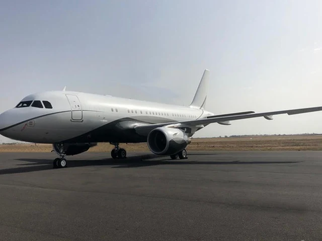 LX-GVV — photo