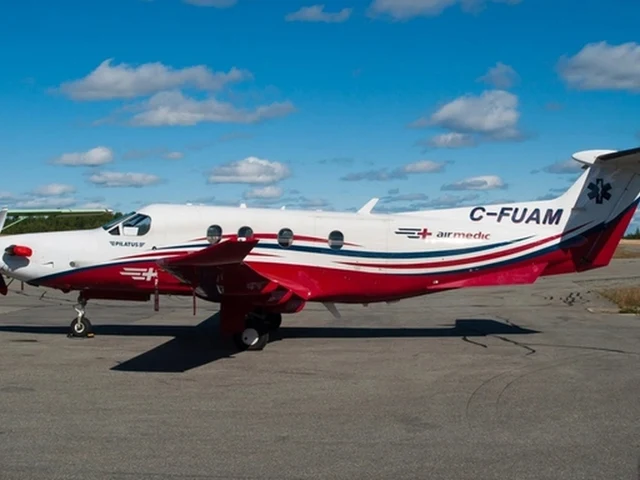 C-FUAM — photo