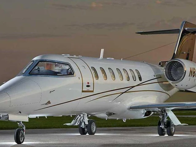 N88LJ — photo
