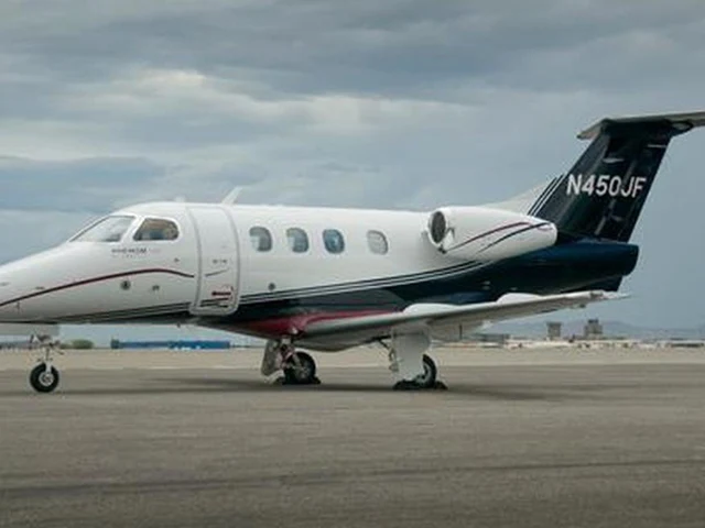 N450JF — photo