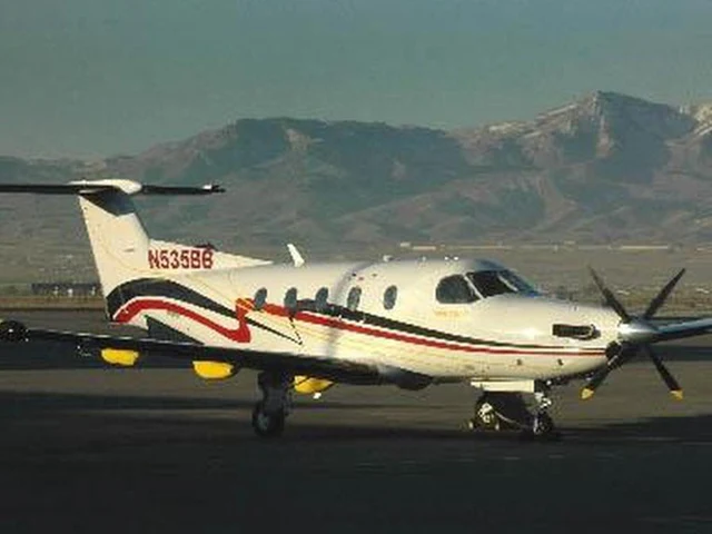 N535BB — photo