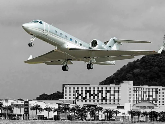 N555LK — photo