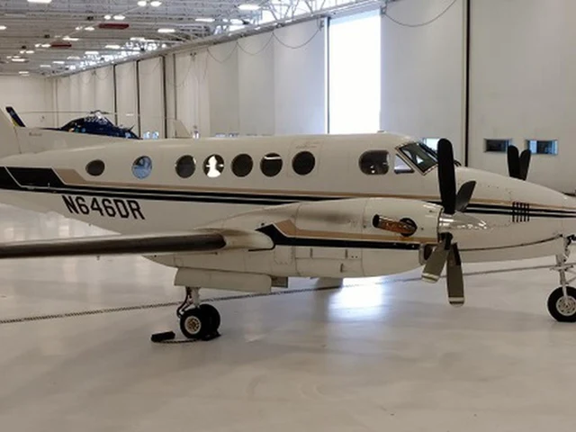N646DR — photo