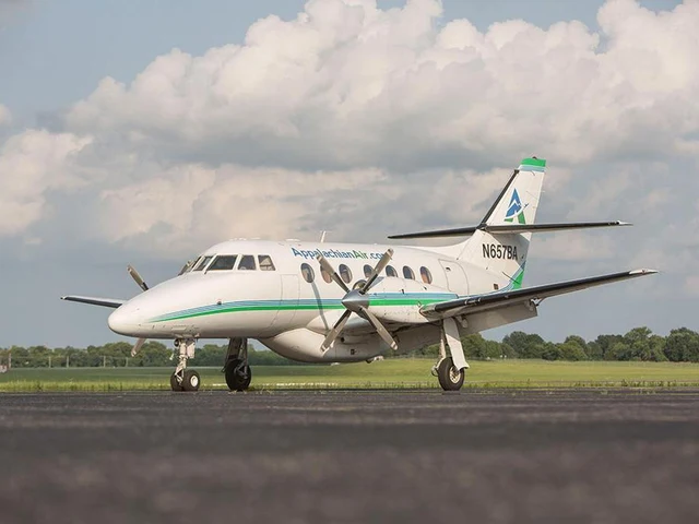 N657BA — photo