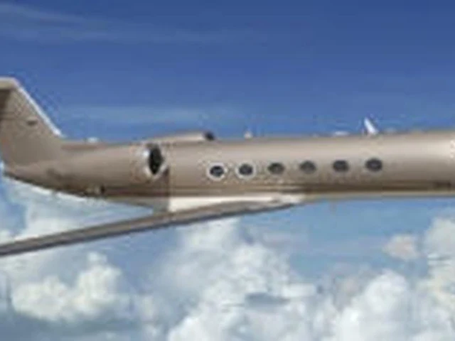 N721BS — photo