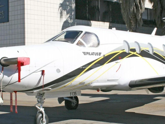 ZS-CTR — photo