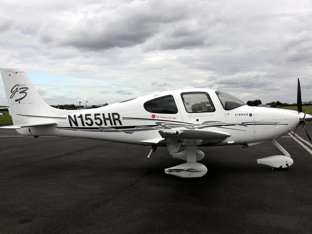 N155HR — photo