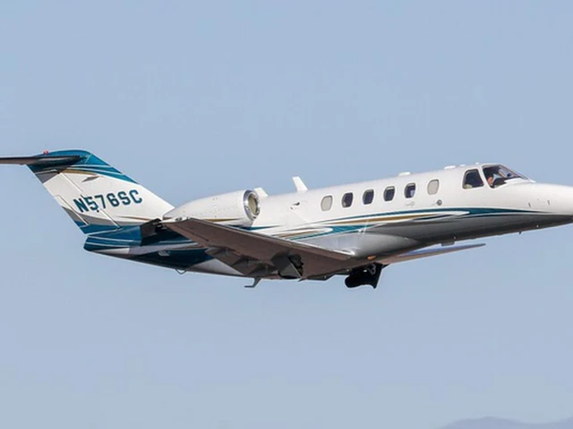 N576SC — photo