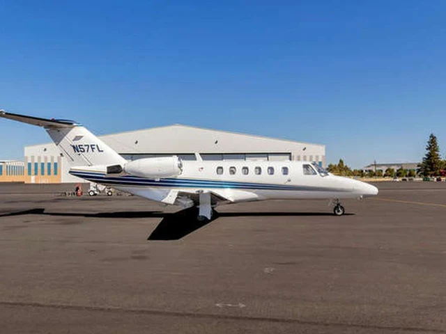 N57FL — photo