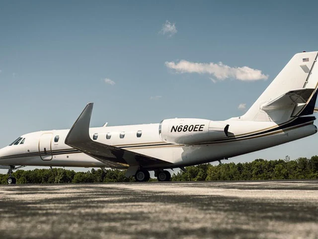 N680EE — photo