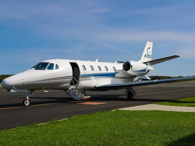 N72SG — photo