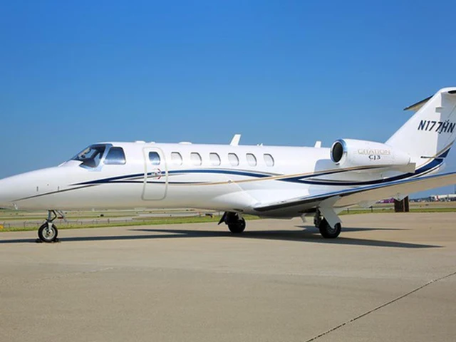 N770JS — photo