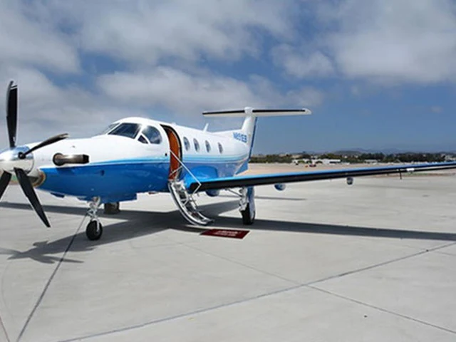 N851EB — photo