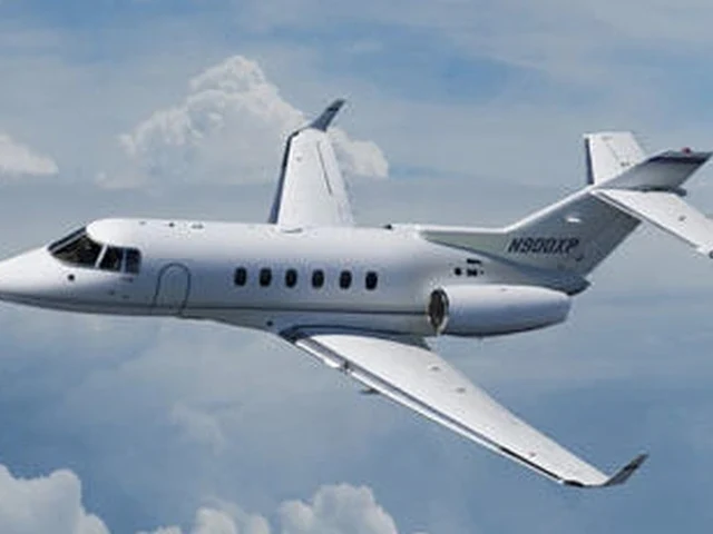 N330GW — photo