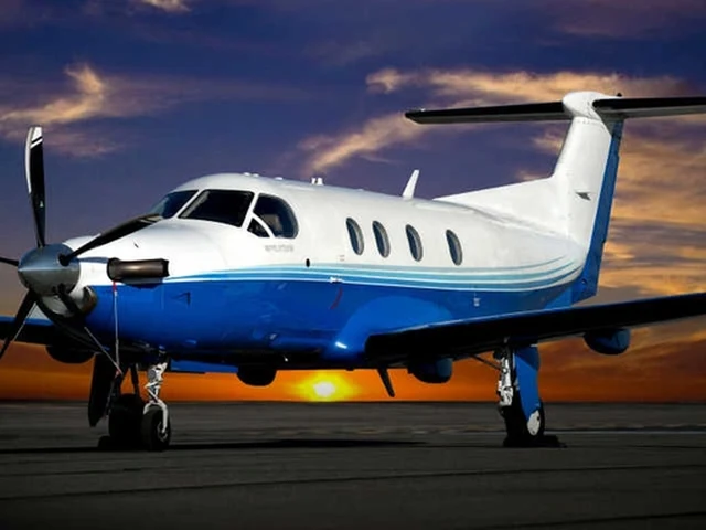 N815EK — photo