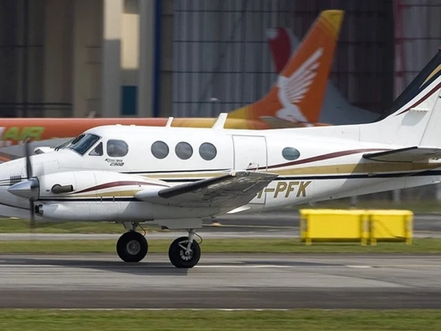 VH-PFK — photo
