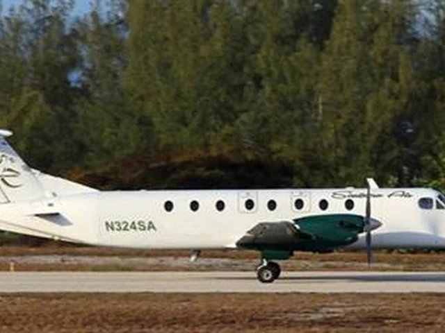 N324SA — photo