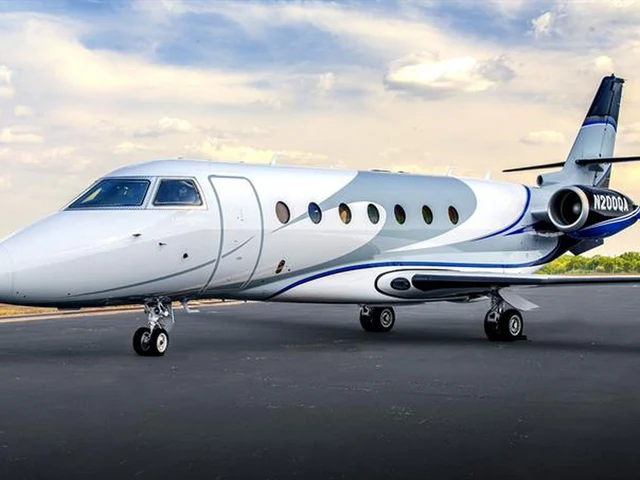 N200QA — photo