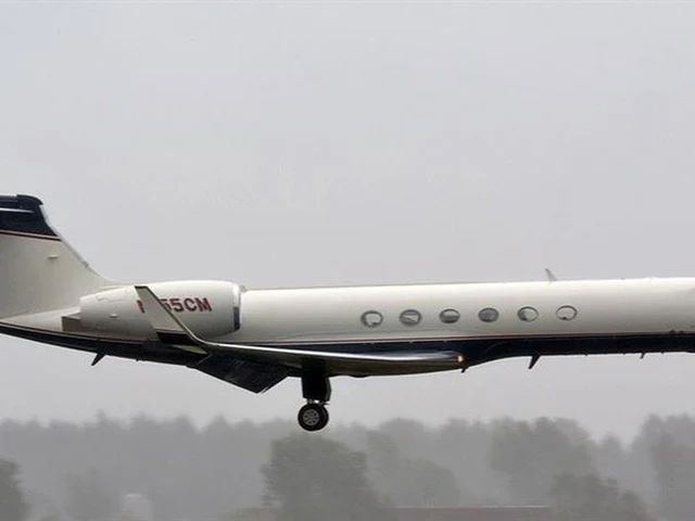 N154MH — photo