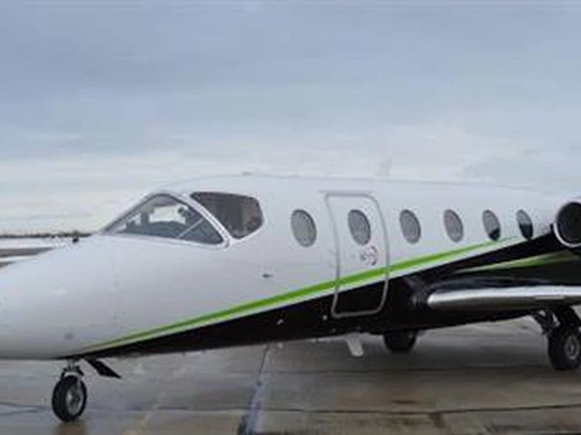 N420WF — photo