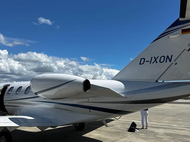 D-IXON — photo