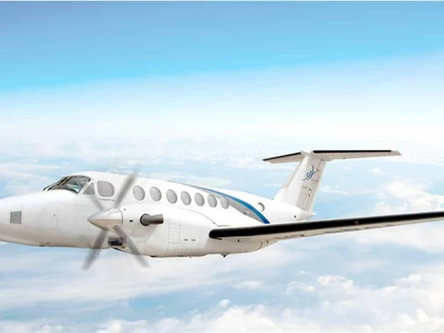 King Air 350iER — photo