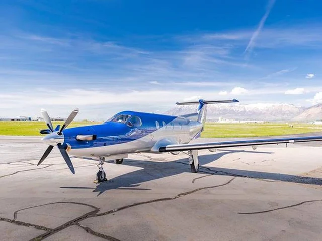 Pilatus PC 12/45 — photo