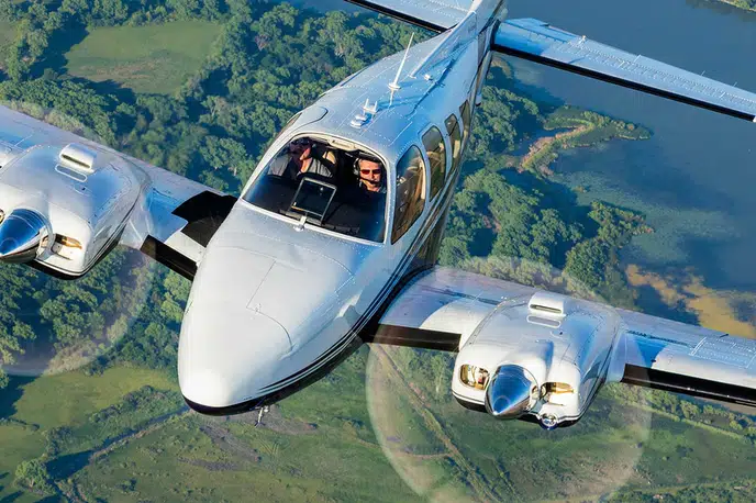 Hawker Beechcraft Beechcraft Baron 58 фото внешнего вида