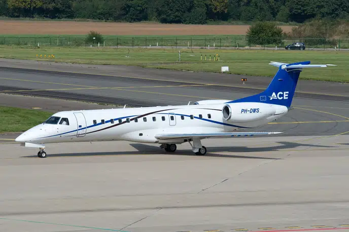 Embraer Embraer 145 LR VIP фото внешнего вида