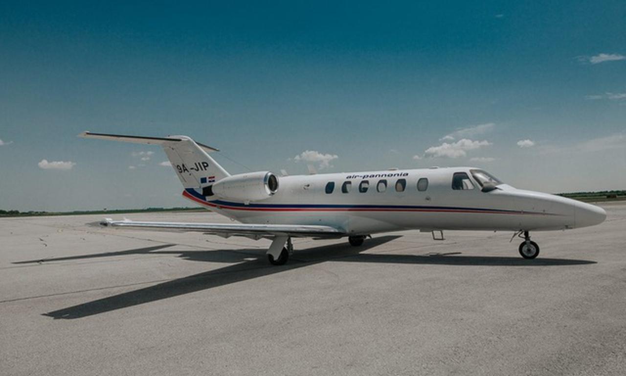 Citation CJ2