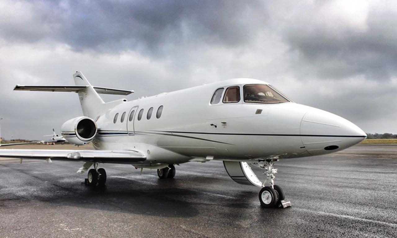 Hawker 750