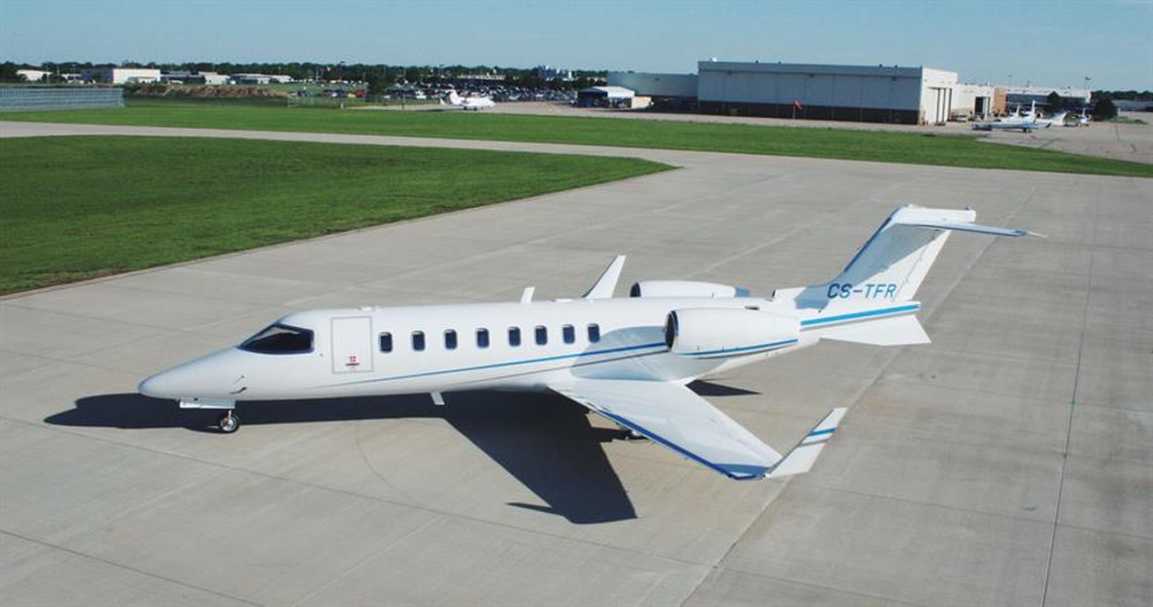 Learjet 45