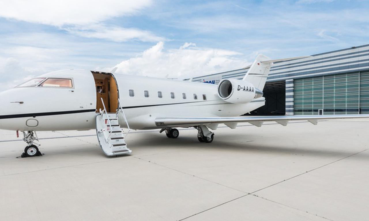 Challenger 604