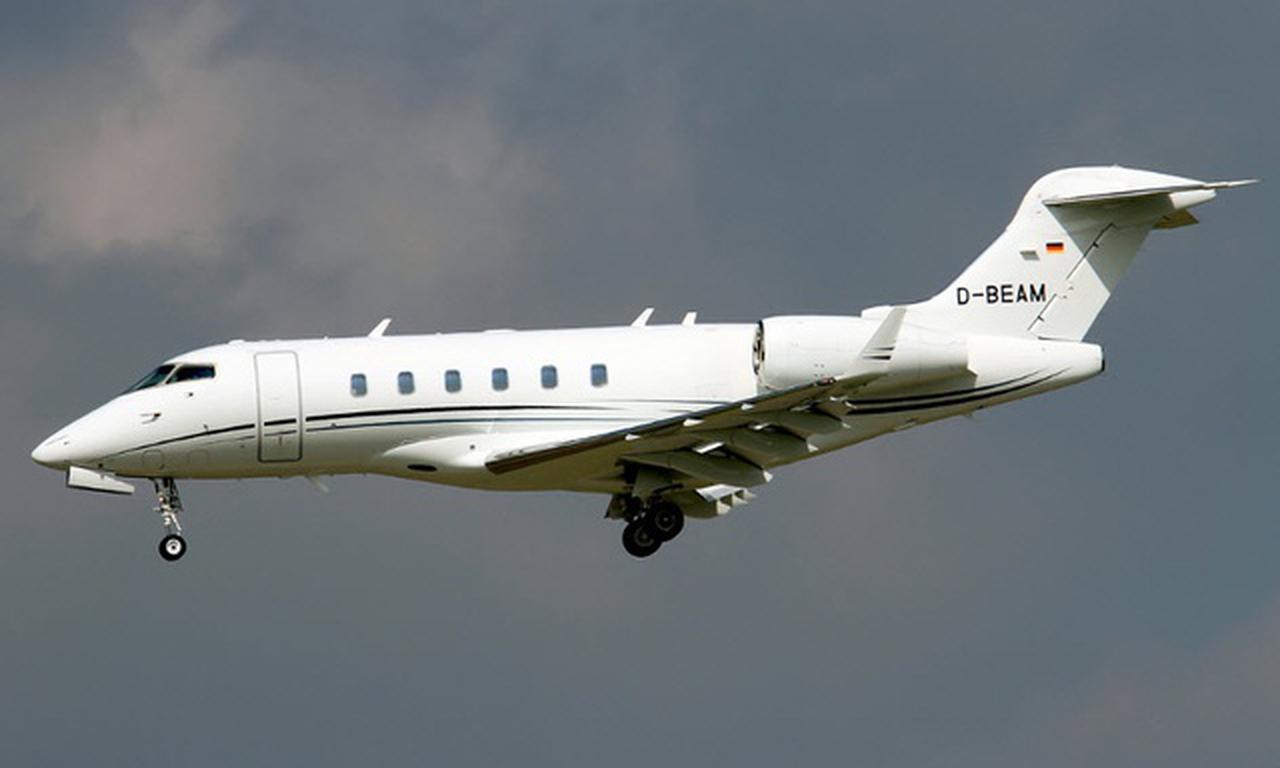Challenger 300