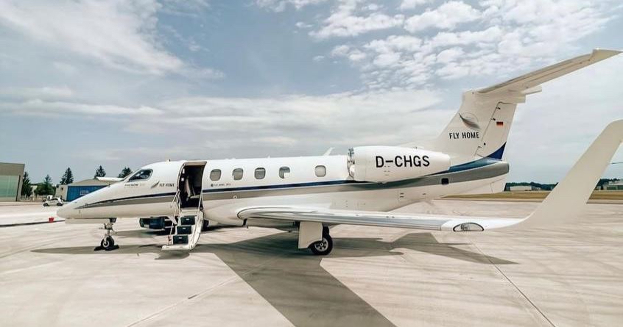 Phenom 300