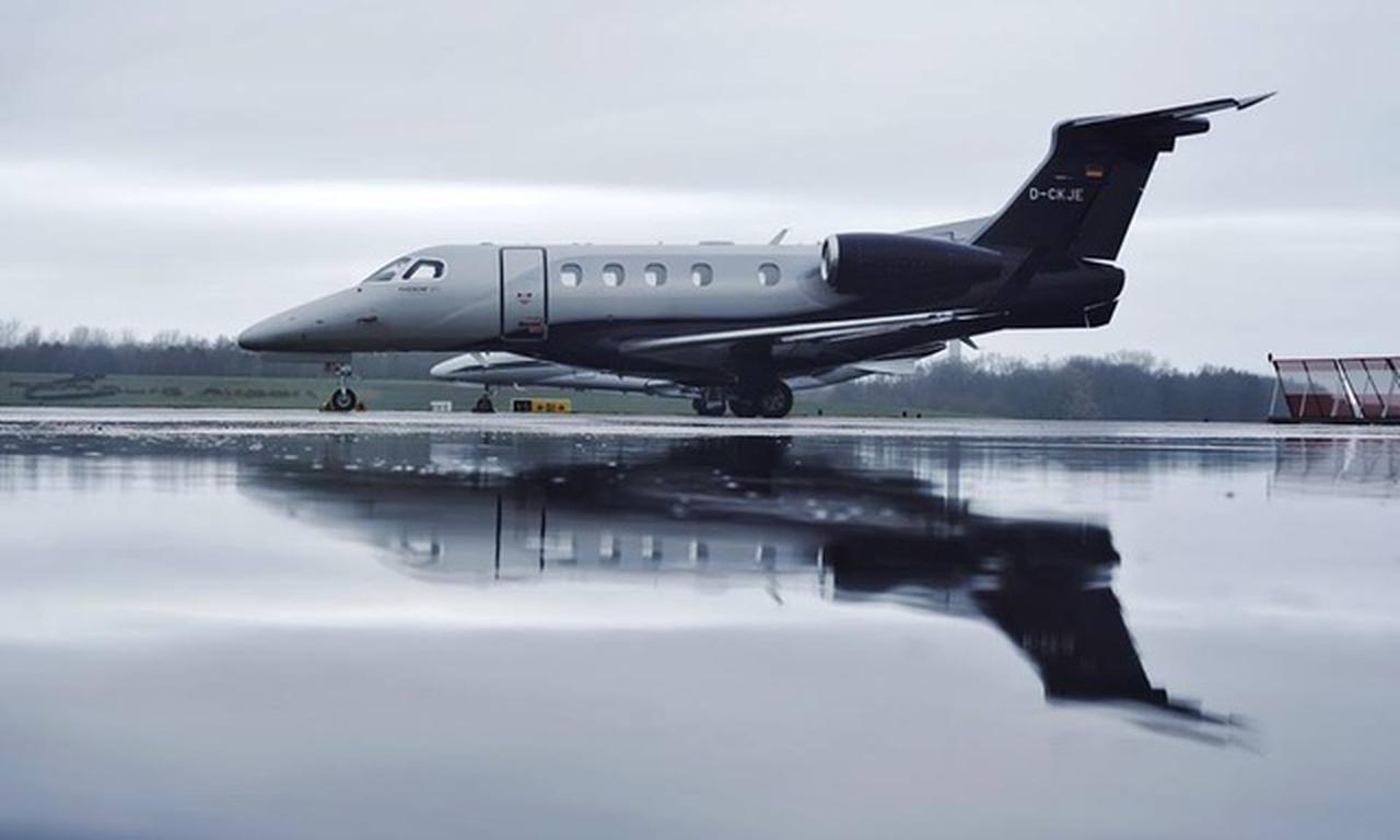 Phenom 300