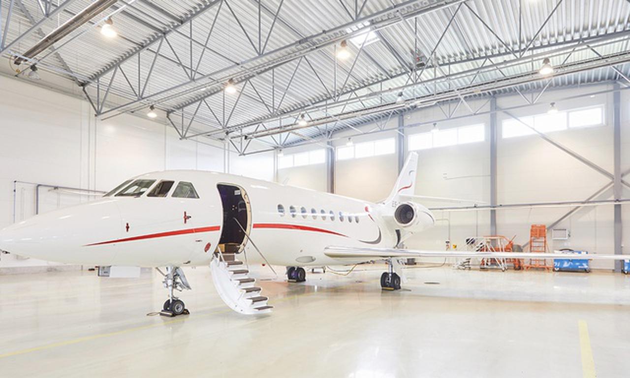 Falcon 2000