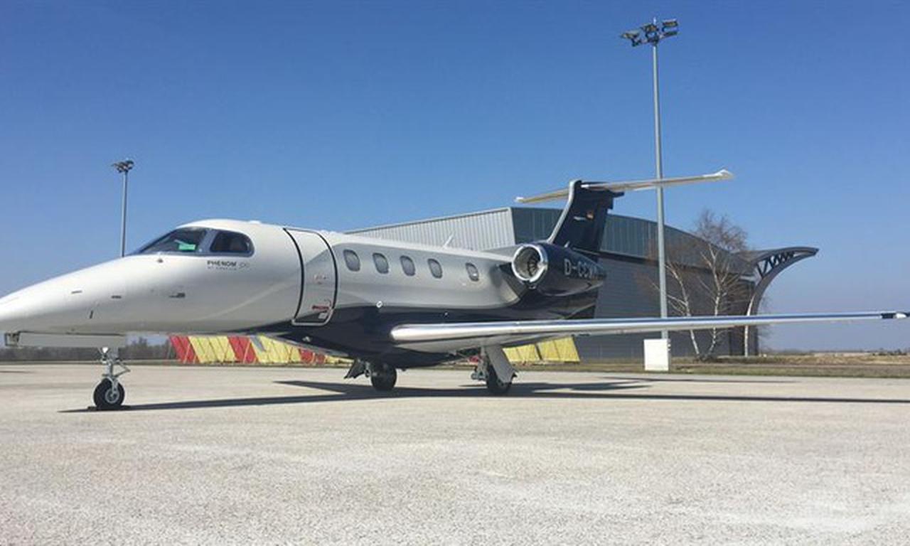 Phenom 300