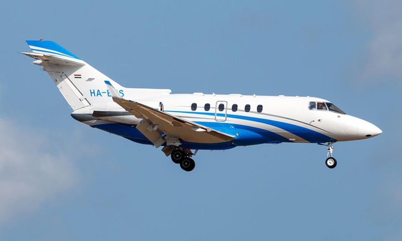 Hawker 800XPi