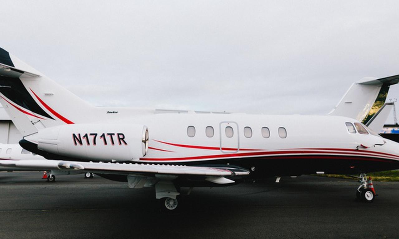 Hawker 800XPi