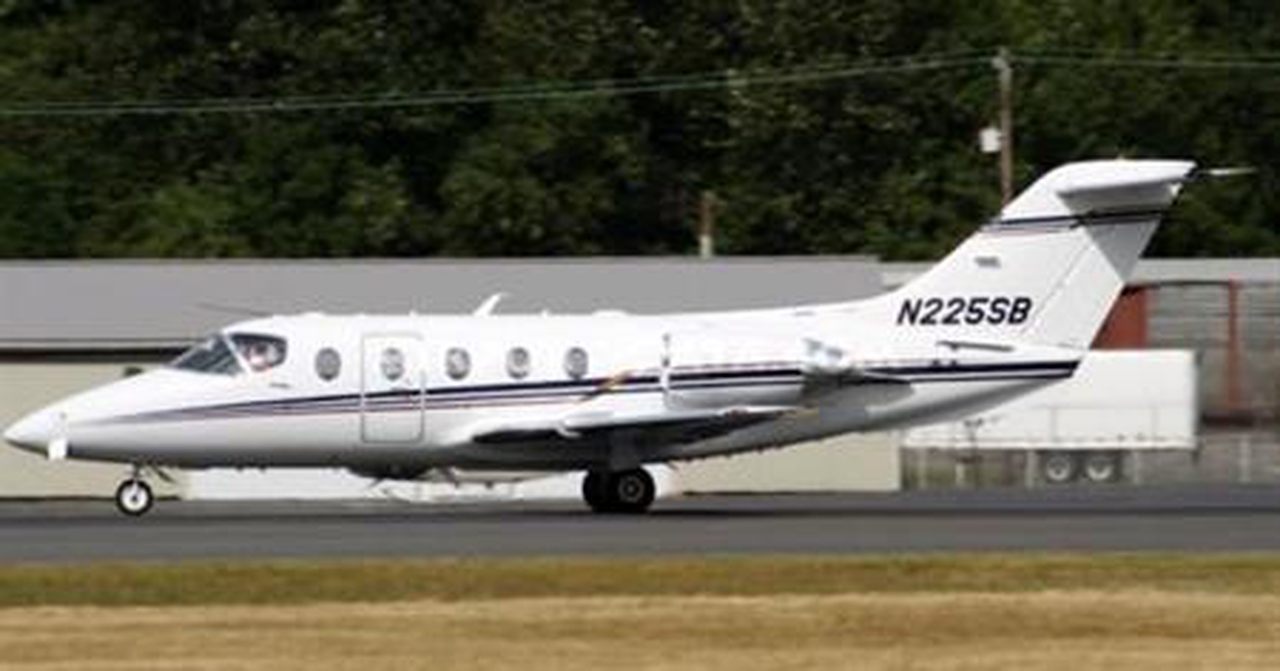 Hawker 400XP