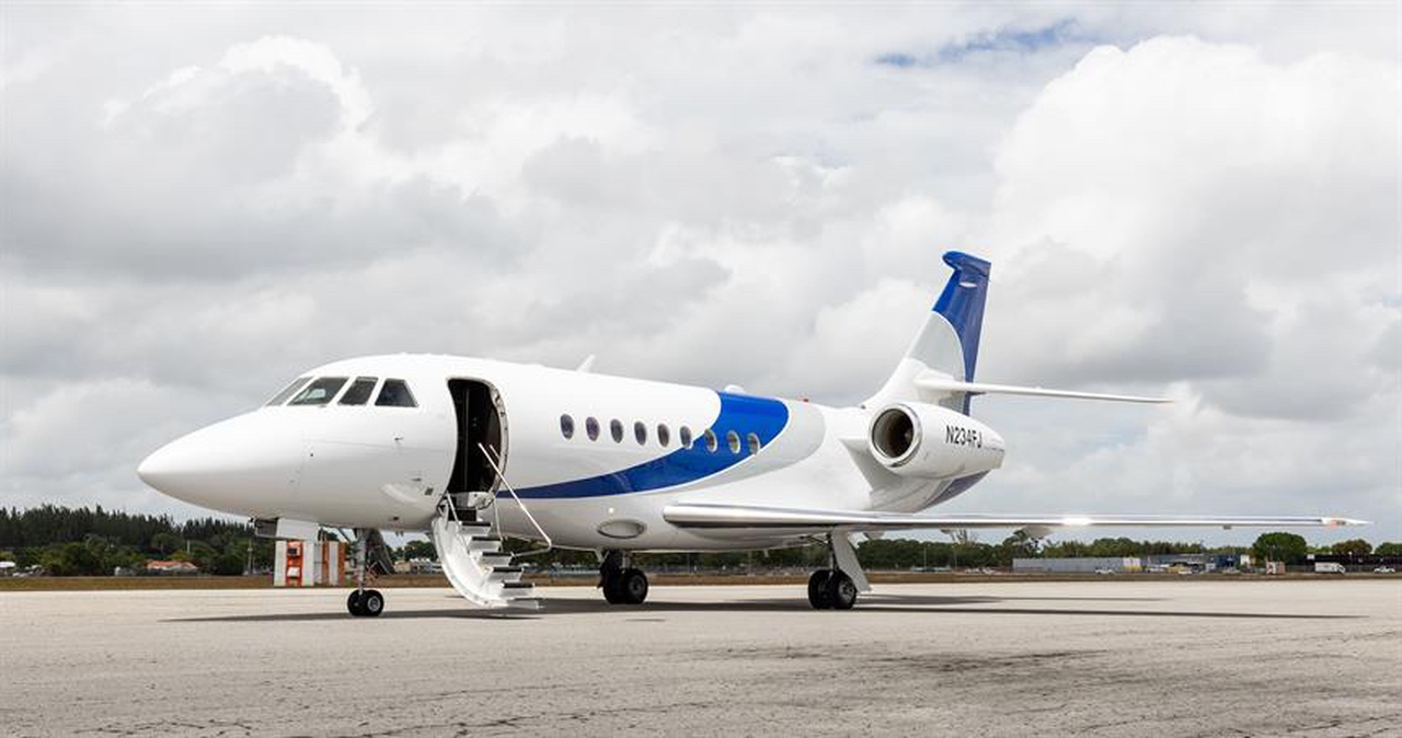 Falcon 2000